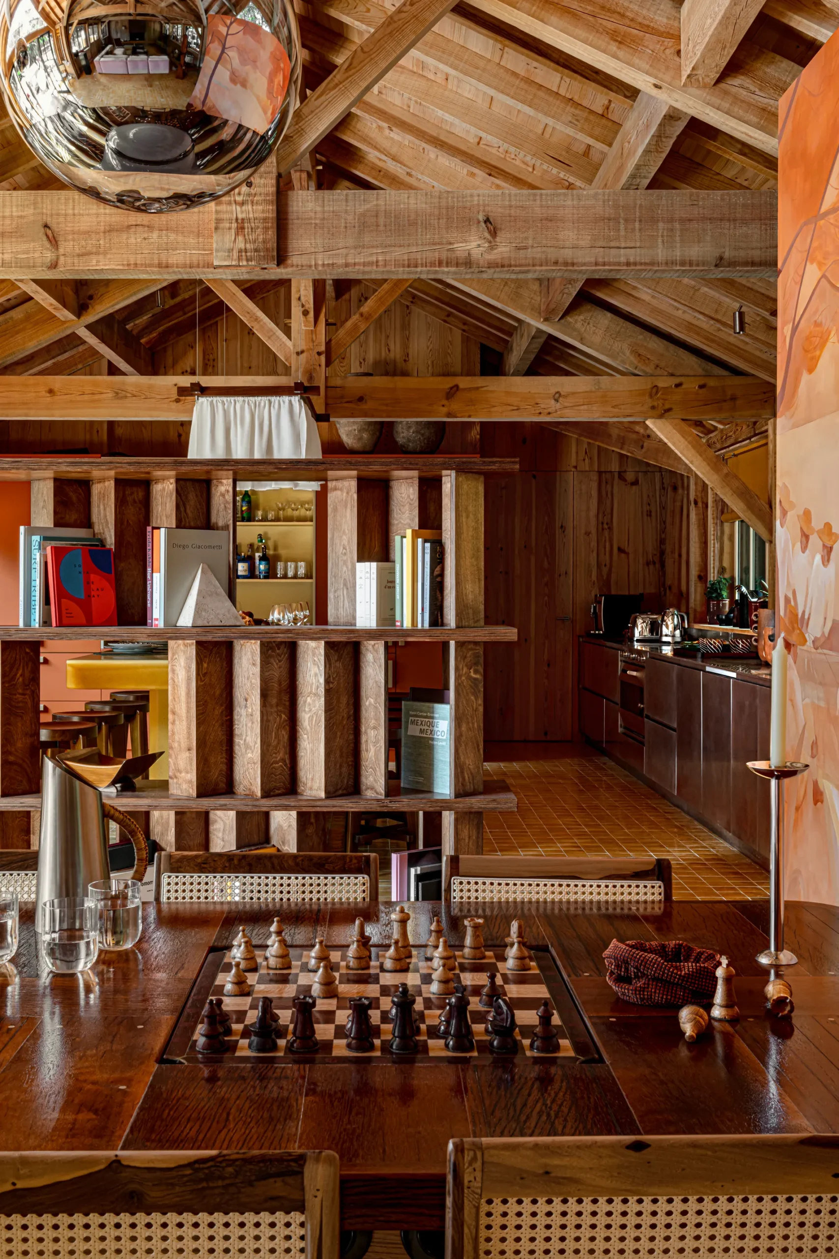 iconic house french flair cap ferret (6)