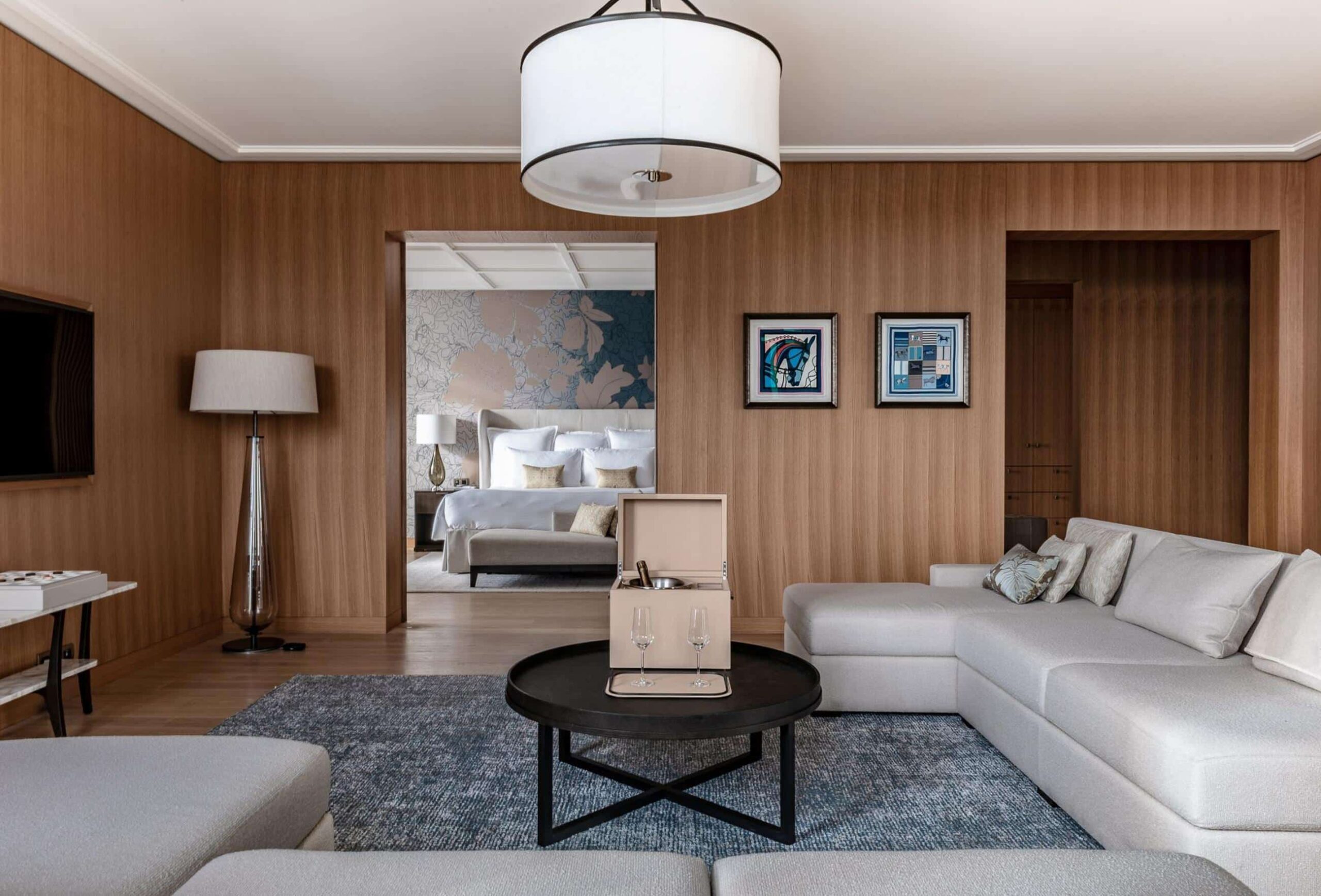 Champagne Royal Champagne Suite Josephine living room