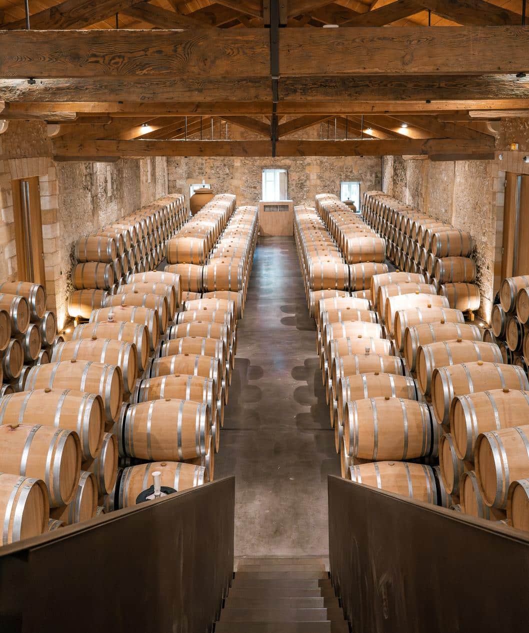French Flair Bordeaux and surrounding area Barrel cellar Château de Ferrand @Celestin Coutaud