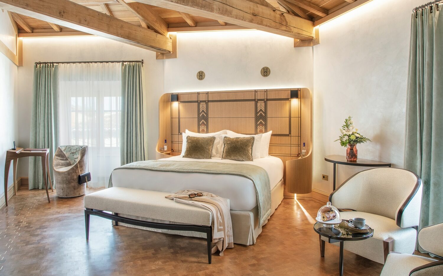 French Flair Bordeaux and surroundings La Nauve maison Lenaka bedroom