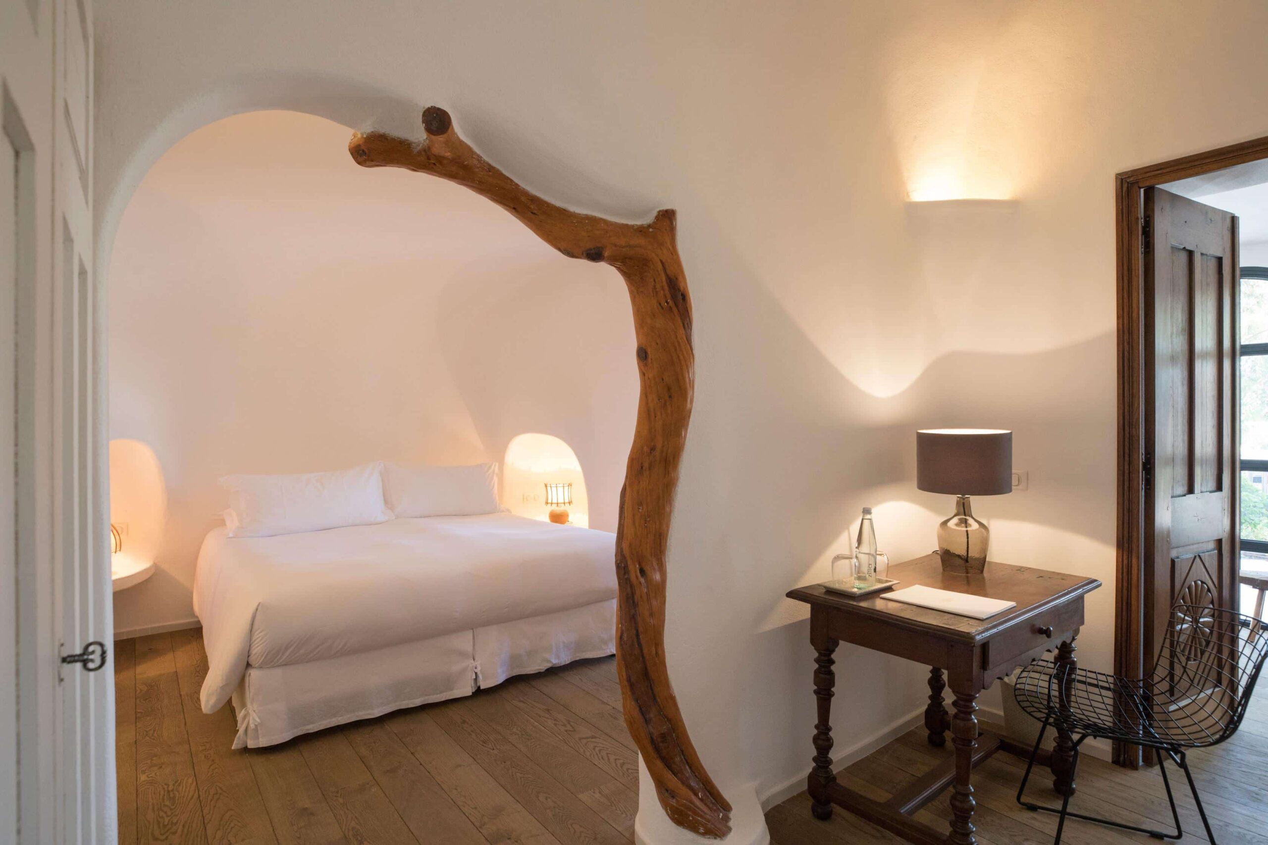 French Flair Corsica grand hotel de cala rossa room corsica