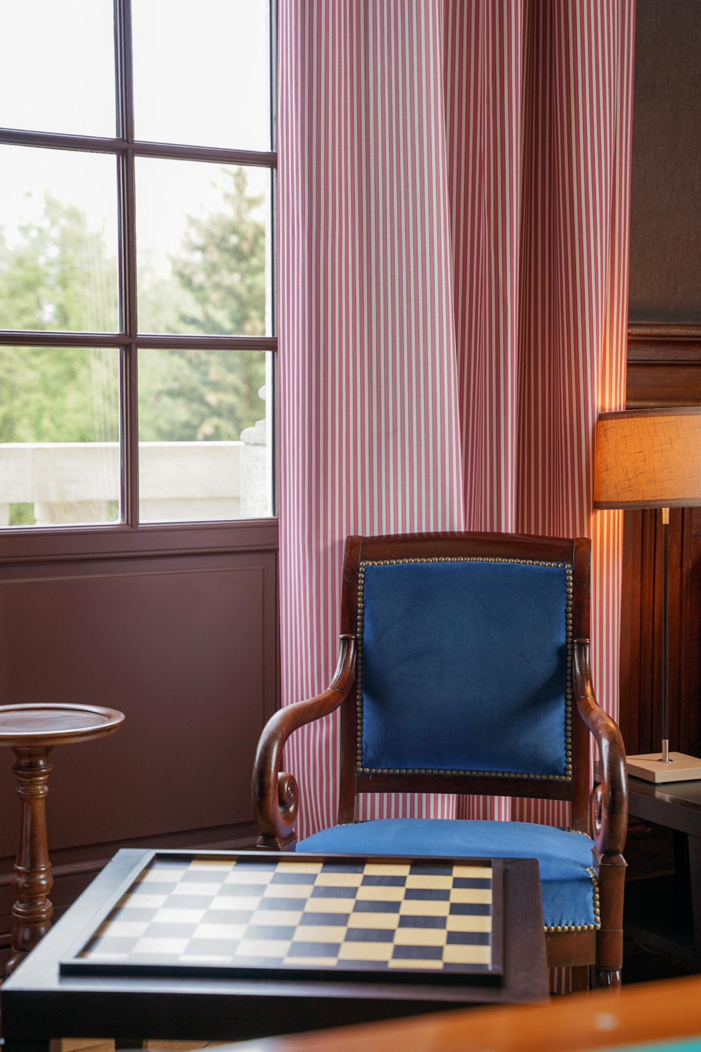 French Flair Burgundy Chess Corner at Château Sainte Sabine