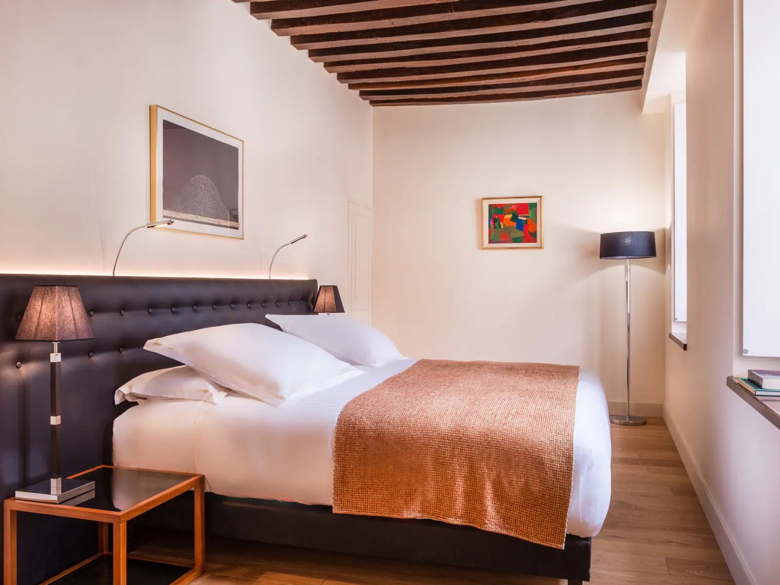 French Flair Burgundy Hotel de Beaune Suite Nordique Bedroom