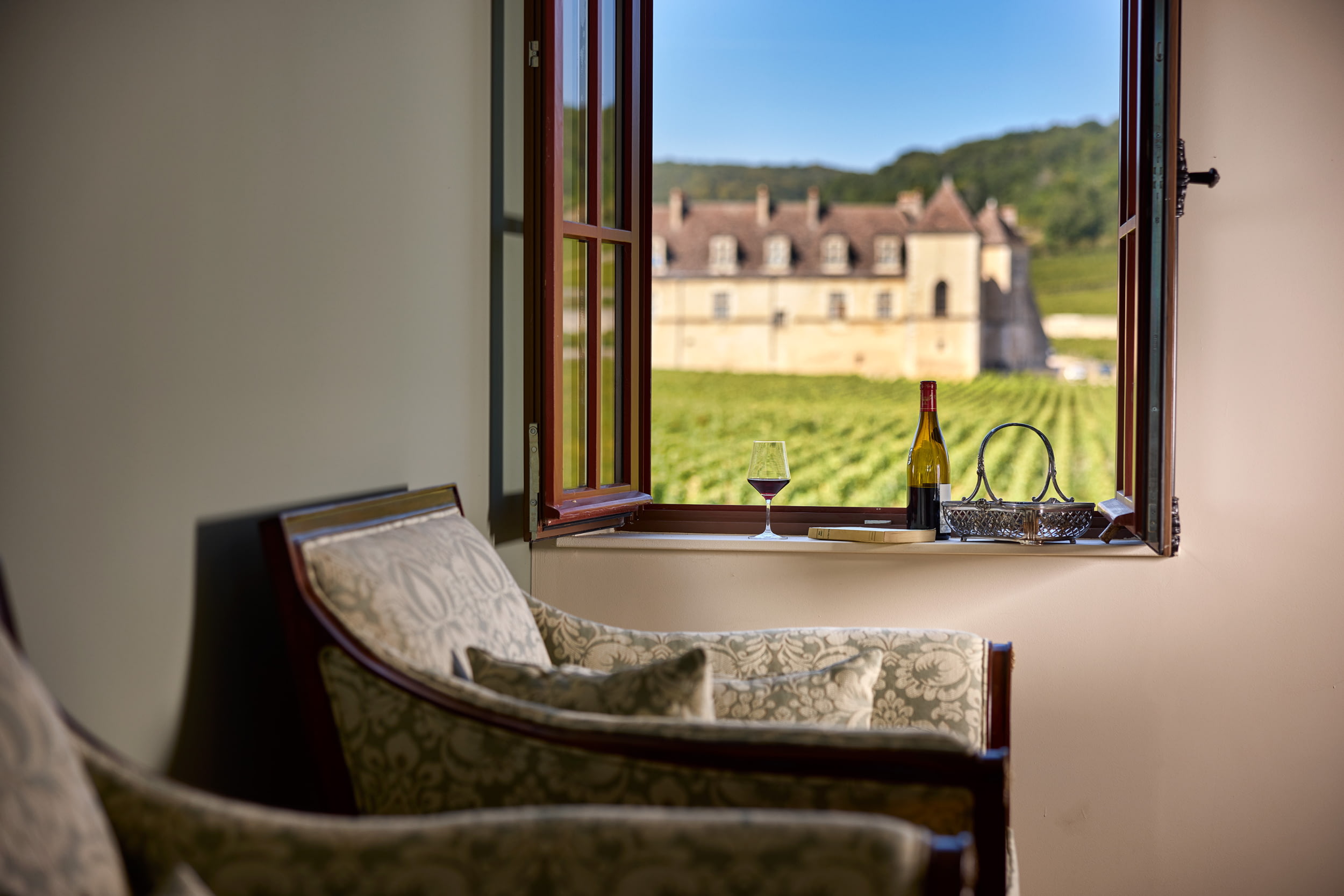 French Flair Burgundy La Folie de Vougeot Wine Tasting Castle View
