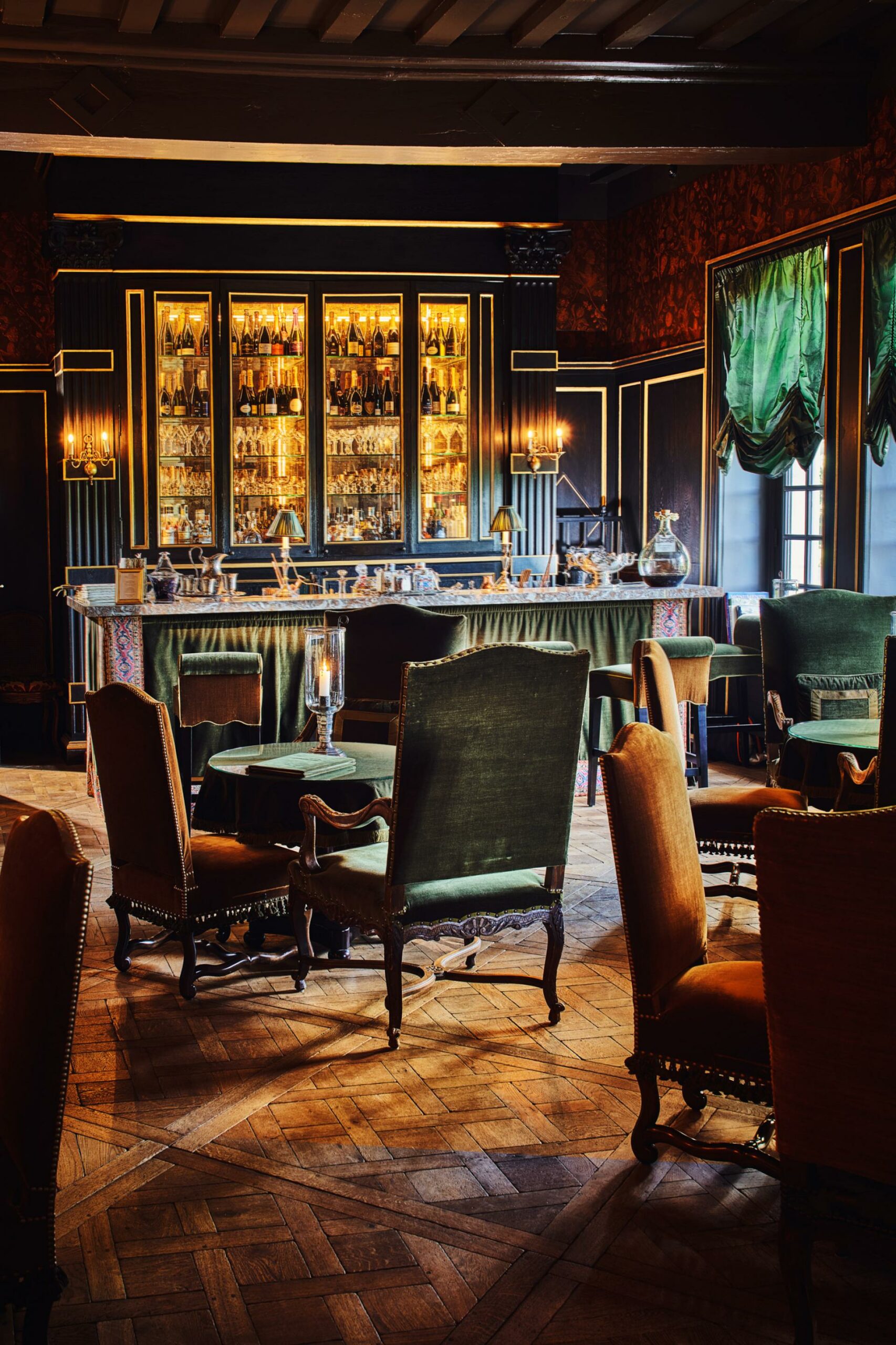 French Flair Loire Valley Château Louise de La Vallière bar