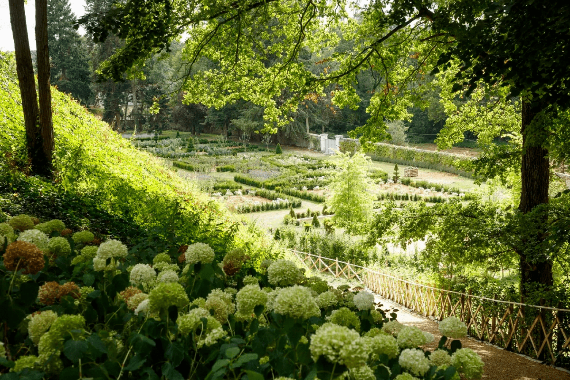 French Flair Loire Valley Château Louise de La Vallière garden