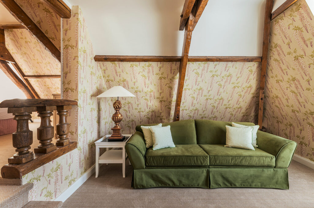 French Flair Loire Valley Les Hauts de Loire living room