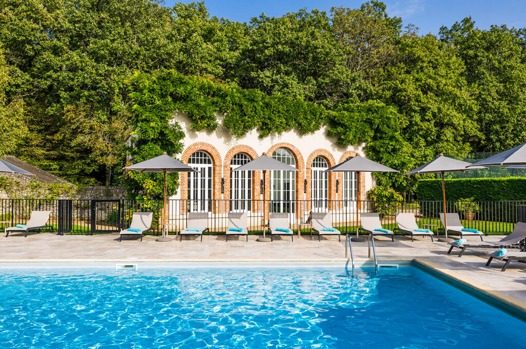 French Flair Loire Valley Les Hauts de Loire swimming pool