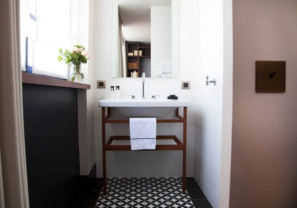 French Flair Loire Valley Relais de Chambord boutique hotel room bathroom