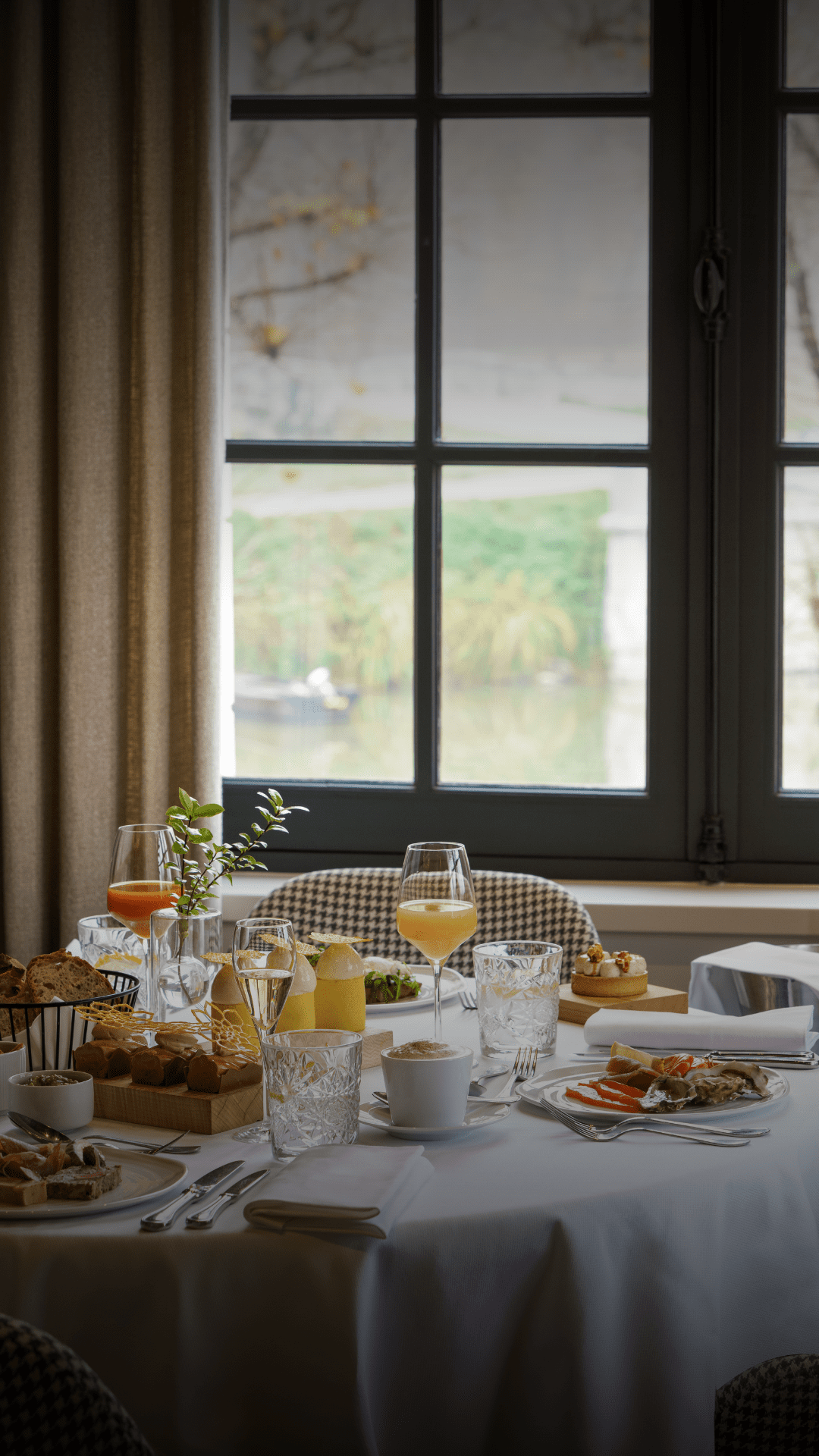 French Flair Loire Valley Relais de Chambord breakfast