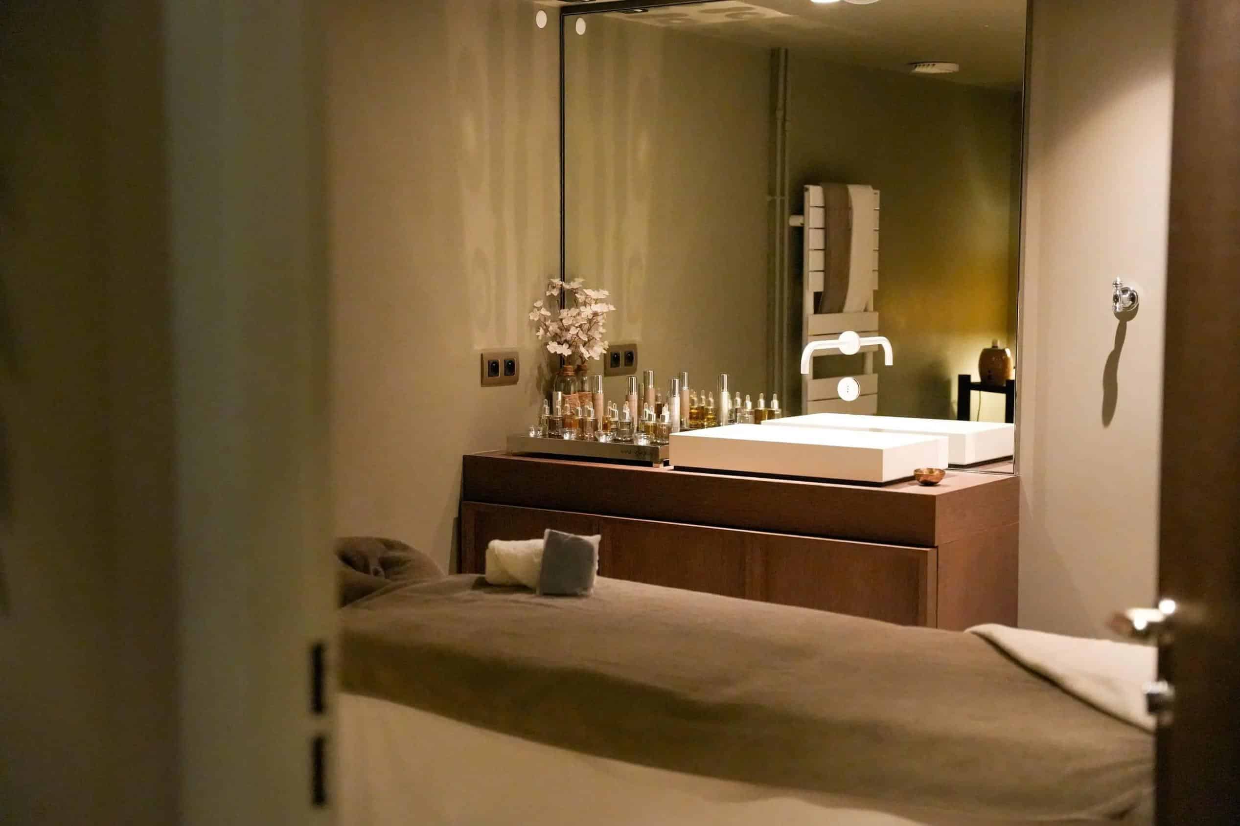 French Flair Loire Valley Relais de Chambord spa