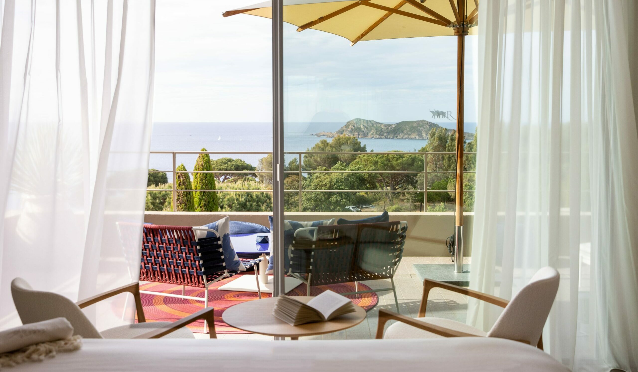 French Flair French Riviera La Réserve Ramatuelle delue room