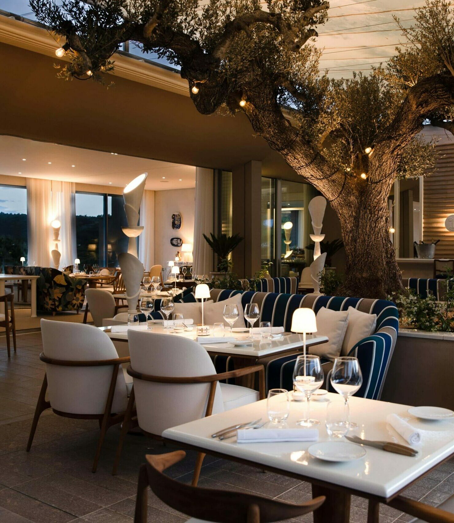 French Flair French Riviera La Réserve Ramatuelle restaurant